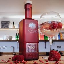 EAST CHASE HERITAGE SUMMER FRUITS GIN 70CL