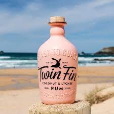 TWIN FIN COCONUT & LYCHEE RUM 70CL